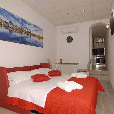 Apartment Maria Спліт Екстер'єр фото